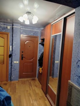 3-к квартира, 9/9 эт., 65м²
