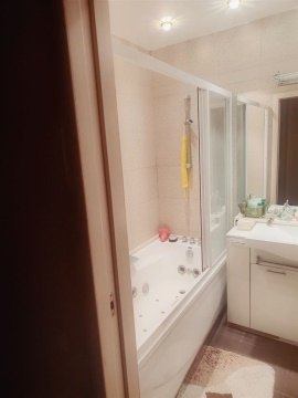 3-к квартира, 2/5 эт., 75м²