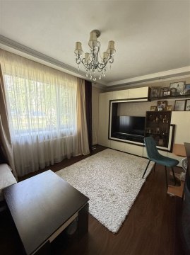 2-к квартира, 1/5 эт., 50м²
