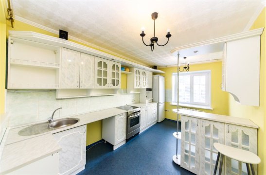 3-к квартира, 6/6 эт., 76м²