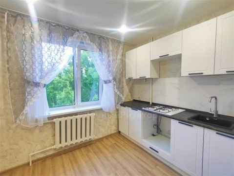 1-к квартира, 8/9 эт., 33м²