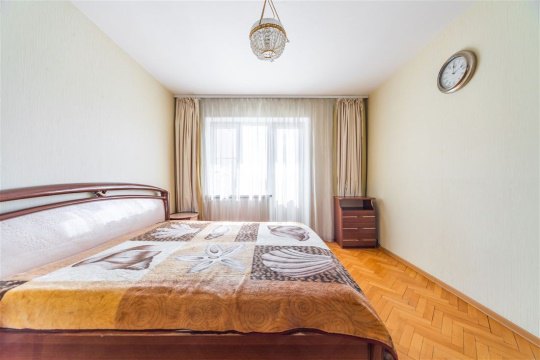 2-к квартира, 10/12 эт., 54м²