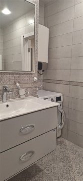 1-к квартира, 2/2 эт., 53м²