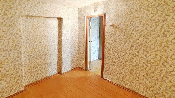 2-к квартира, 4/4 эт., 42м²