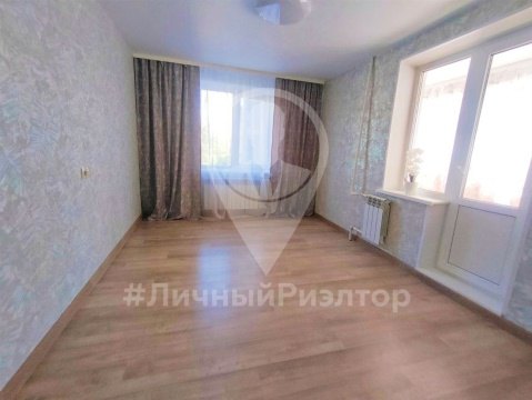2-к квартира, 4/9 эт., 52м²