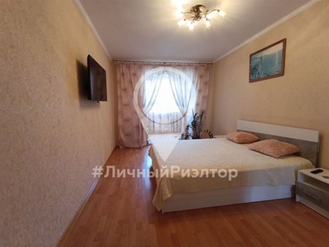 3-к квартира, 5/10 эт., 108м²