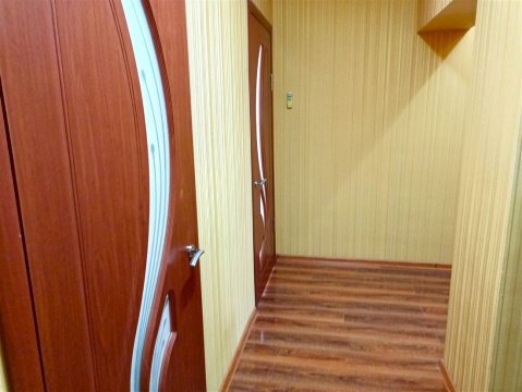3-к квартира, 3/3 эт., 64м²