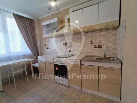 1-к квартира, 2/25 эт., 23м²