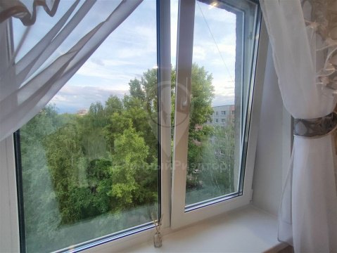 1-к квартира, 8/9 эт., 33м²