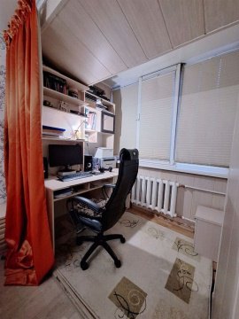 3-к квартира, 1/6 эт., 74м²