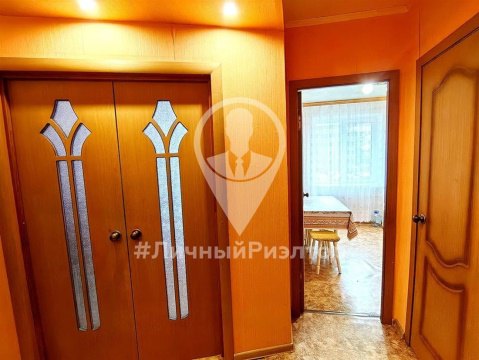 3-к квартира, 2/9 эт., 64м²
