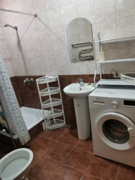 1-к квартира, 1/5 эт., 36м²