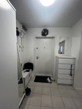 3-к квартира, 11/18 эт., 88м²