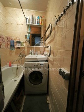 3-к квартира, 2/5 эт., 47м²