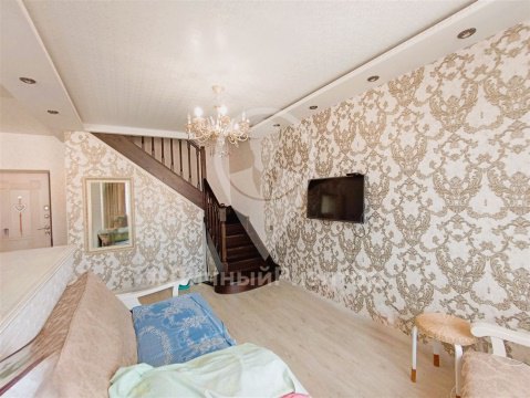 2-к квартира, 7/8 эт., 67м²