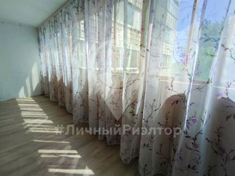 2-к квартира, 4/9 эт., 52м²