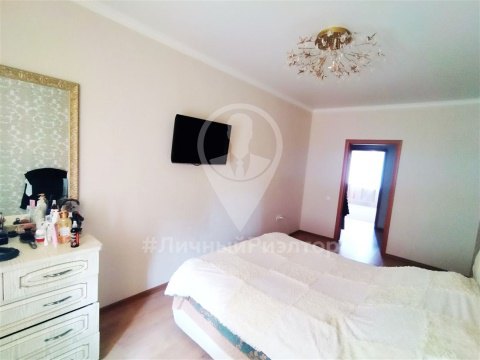 3-к квартира, 8/10 эт., 96м²