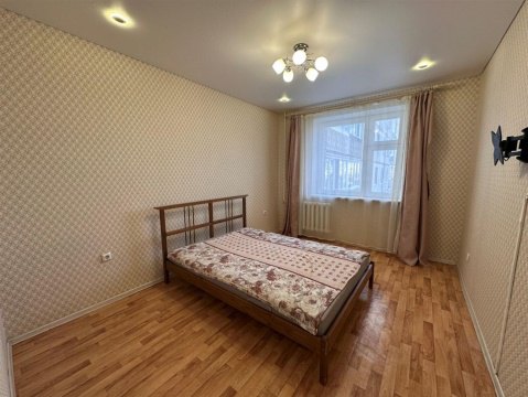 2-к квартира, 3/10 эт., 56м²