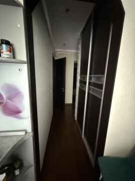 2-к квартира, 1/5 эт., 50м²