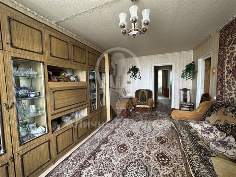 4-к квартира, 5/5 эт., 84м²