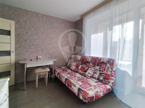 1-к квартира, 5/5 эт., 45м²