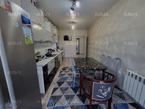 4-к квартира, 5/5 эт., 106м²