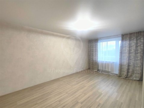 1-к квартира, 8/9 эт., 33м²