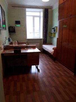 4-к квартира, 5/5 эт., 94м²