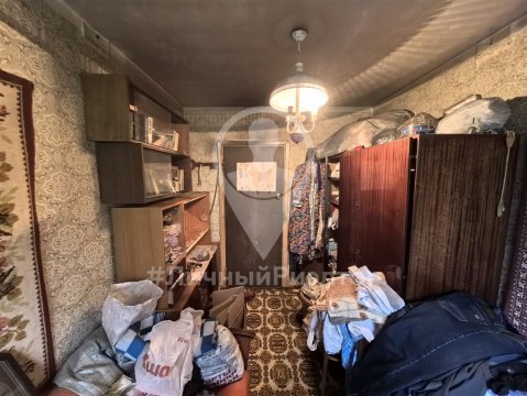 4-к квартира, 3/5 эт., 64м²