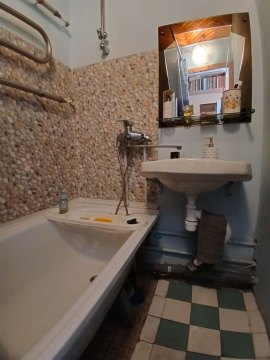 2-к квартира, 4/5 эт., 53м²