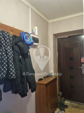 2-к квартира, 1/2 эт., 47м²