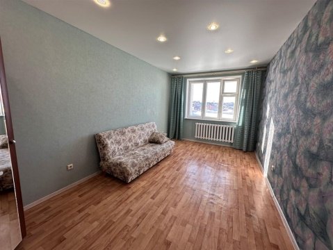 2-к квартира, 3/10 эт., 56м²