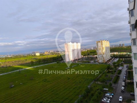 2-к квартира, 12/16 эт., 60м²
