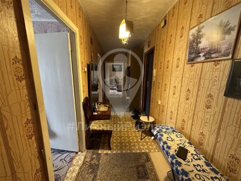4-к квартира, 5/5 эт., 84м²