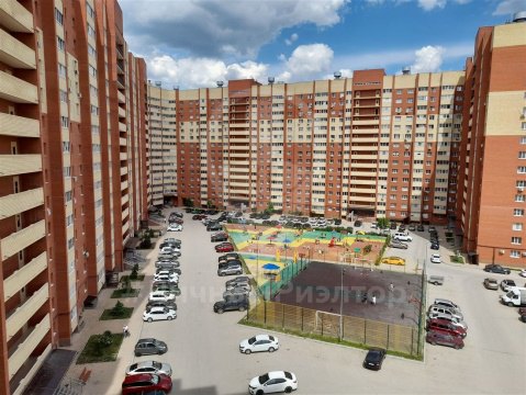 2-к квартира, 8/15 эт., 70м²