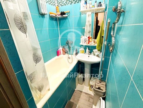 2-к квартира, 3/9 эт., 43м²