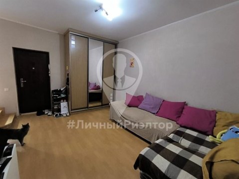 3-к квартира, 3/3 эт., 61м²