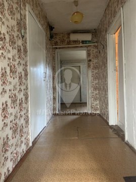 3-к квартира, 1/1 эт., 60м²