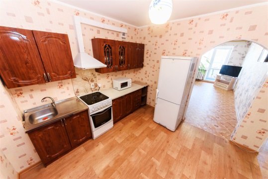 2-к квартира, 7/10 эт., 49м²