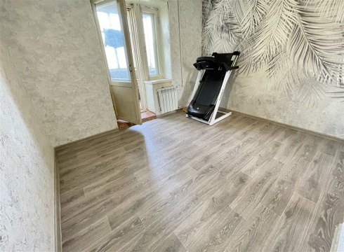 4-к квартира, 1/5 эт., 98м²