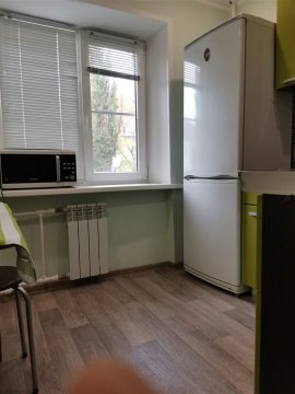 2-к квартира, 4/5 эт., 44м²