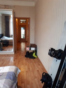 4-к квартира, 5/5 эт., 94м²