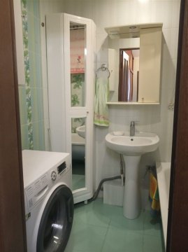 2-к квартира, 5/10 эт., 52м²
