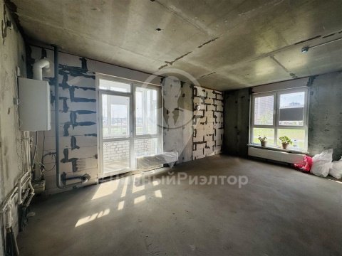4-к квартира, 1/18 эт., 84м²
