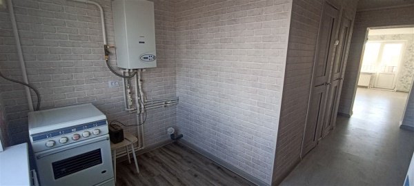3-к квартира, 4/4 эт., 60м²