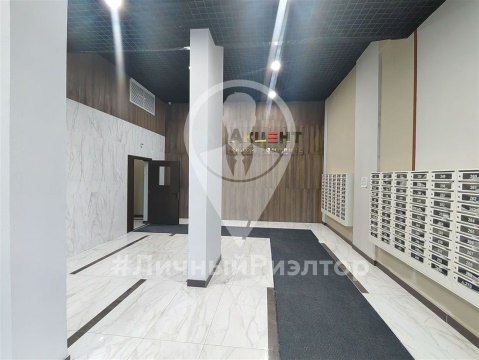 1-к квартира, 8/17 эт., 43м²