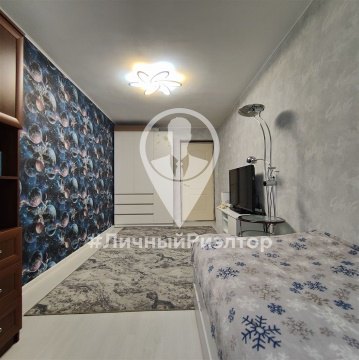 2-к квартира, 4/5 эт., 47м²