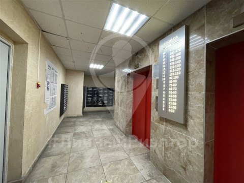 1-к квартира, 12/18 эт., 45м²