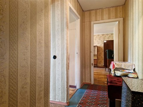 2-к квартира, 2/5 эт., 47м²