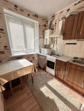 1-к квартира, 1/2 эт., 31м²